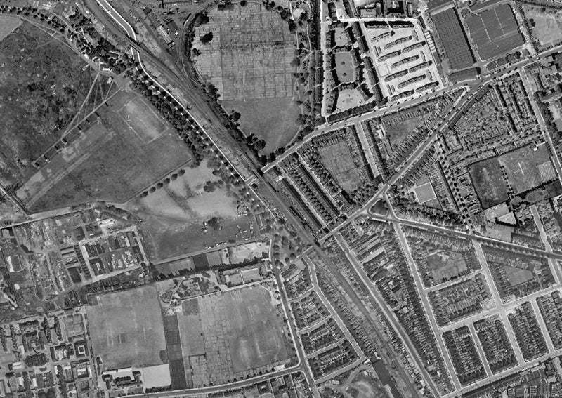 Post-War 1947 London Aerial Map - White City