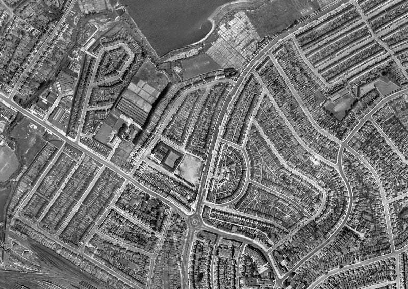 Post-War 1947 London Aerial Map - Dollis Hill